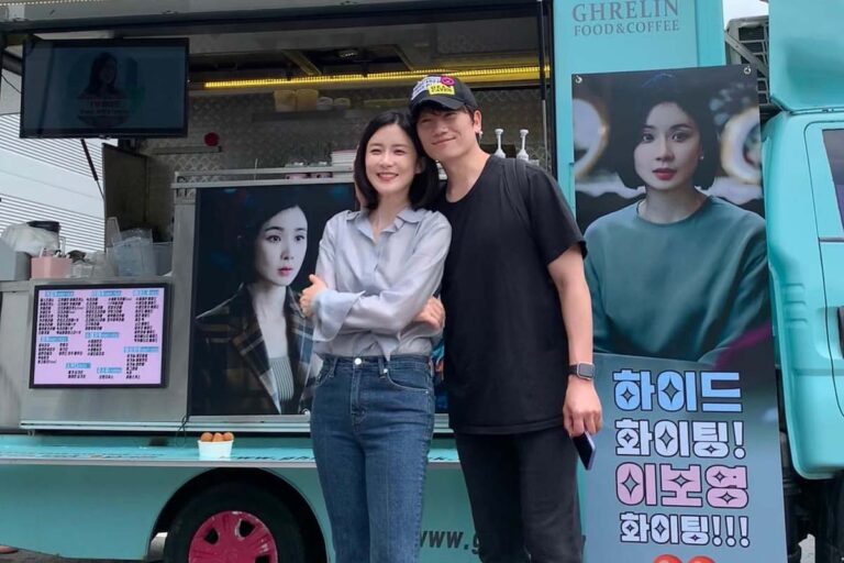 '하관운명설' 인증한 연예계 닮은 꼴 커플