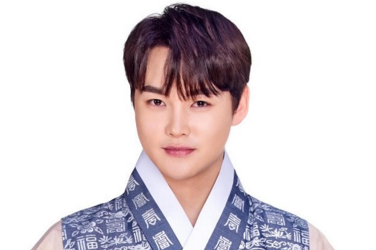 출처: 박서진 SNS
