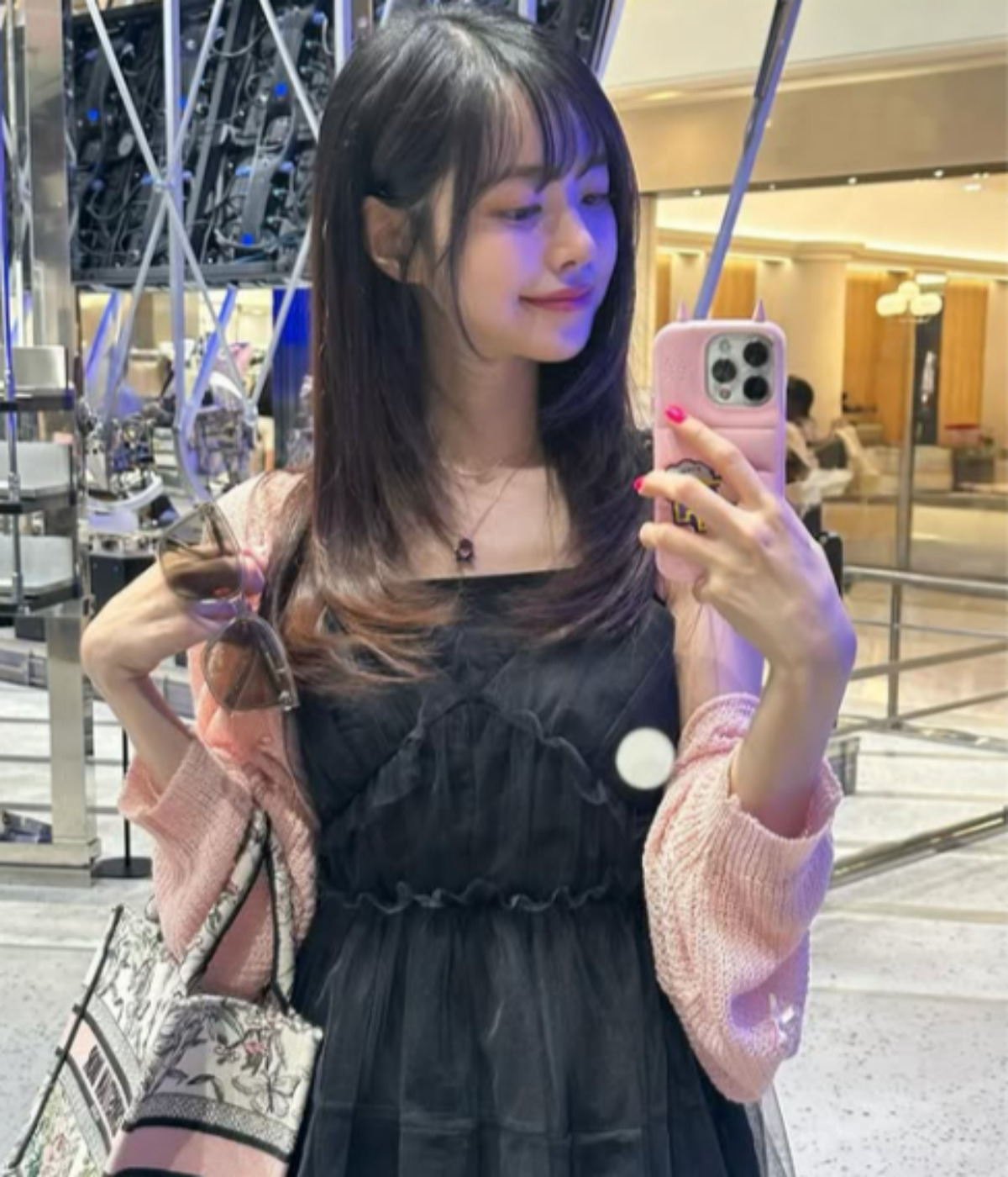 출처 : 진세연 SNS
