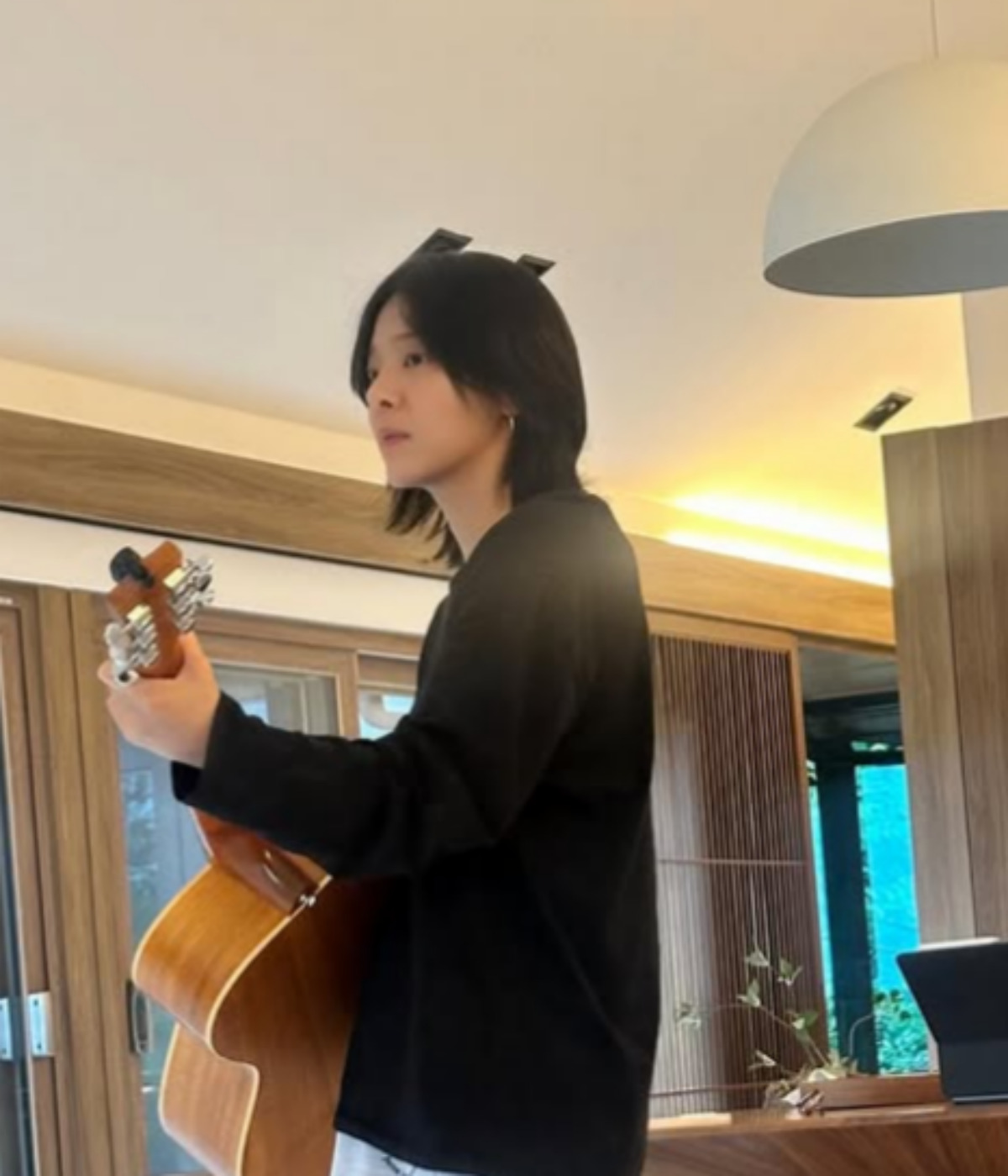 출처 : 설인아 SNS