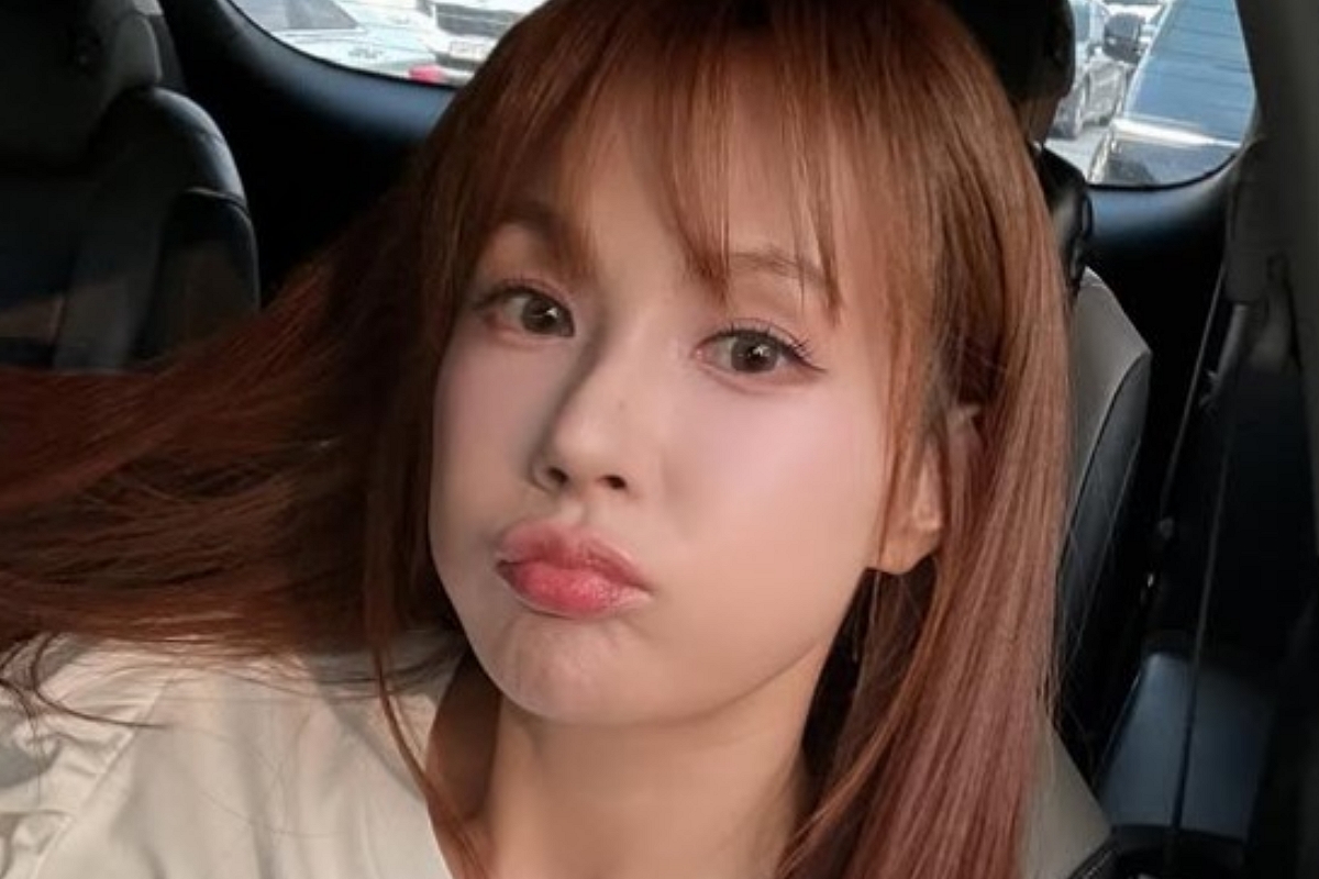 출처: 채연 SNS