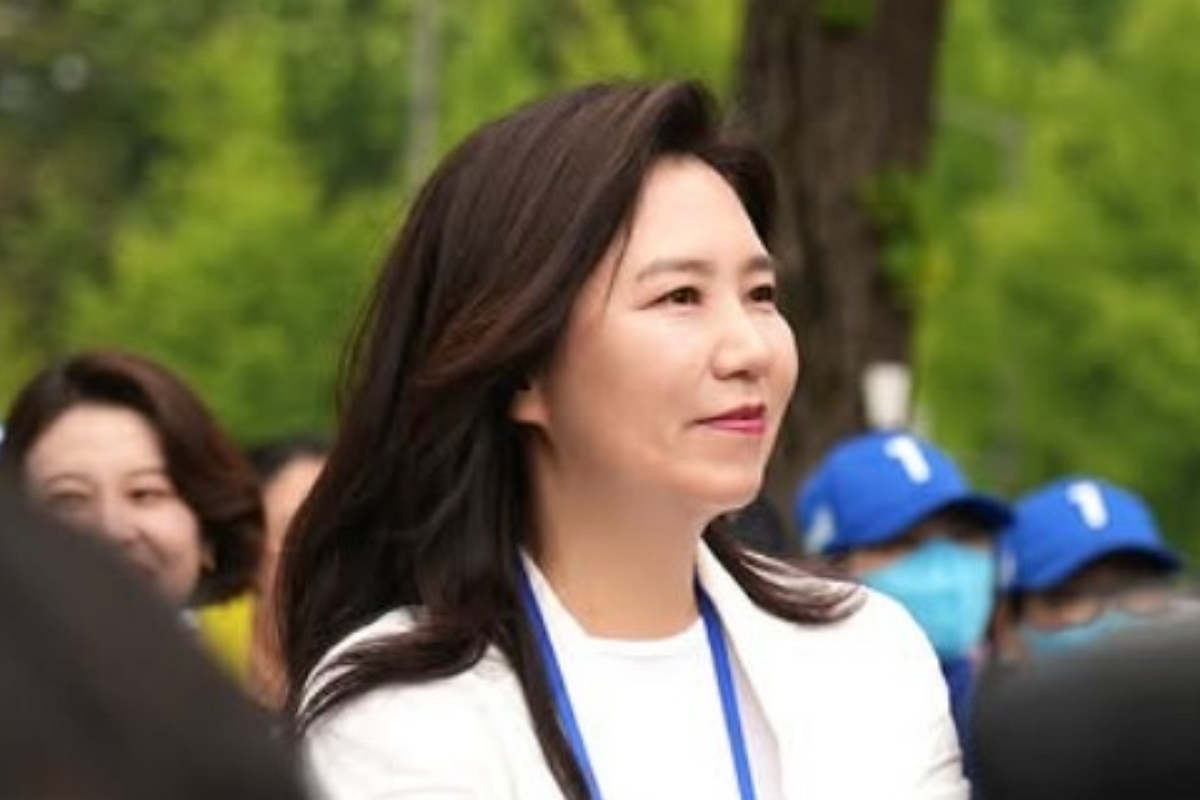 출처: 강유정 SNS