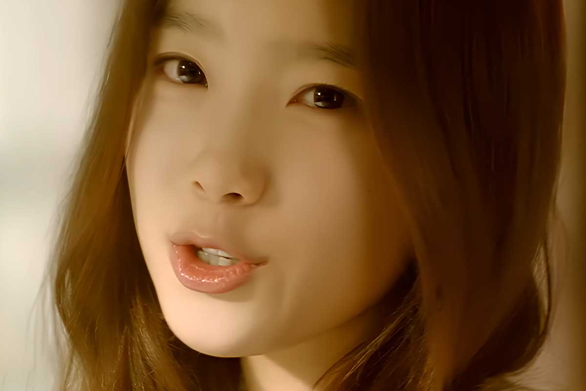 출처 : '다시 만난 세계' MV